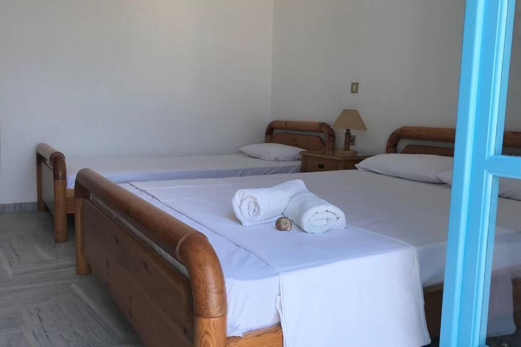 Traditional Concept Apartments Placidity Aliki  Bagian luar foto