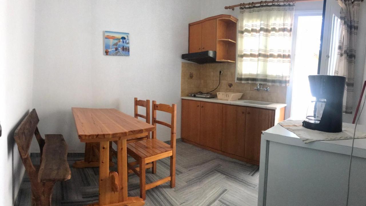 Traditional Concept Apartments Placidity Aliki  Bagian luar foto